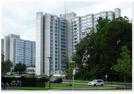 The Christiana Towers in 2006